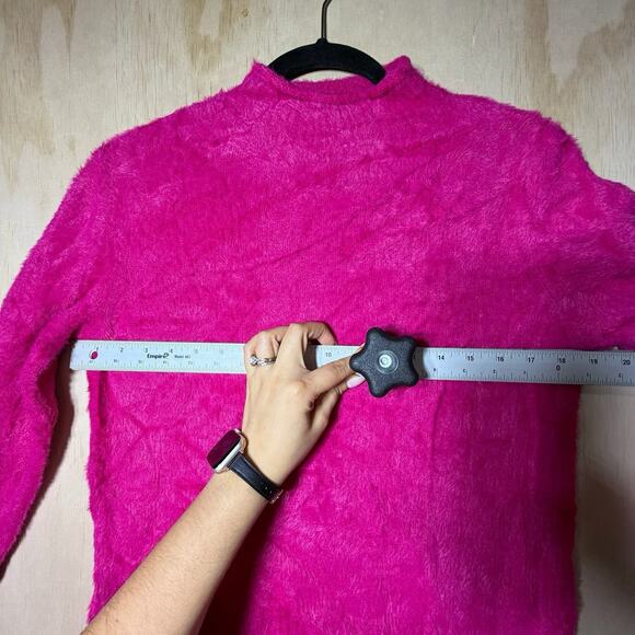Universal Thread Fuzzy Sweater Women’s Medium Pink Mock Neck Soft Cozy Pullover - Picture 3 of 8